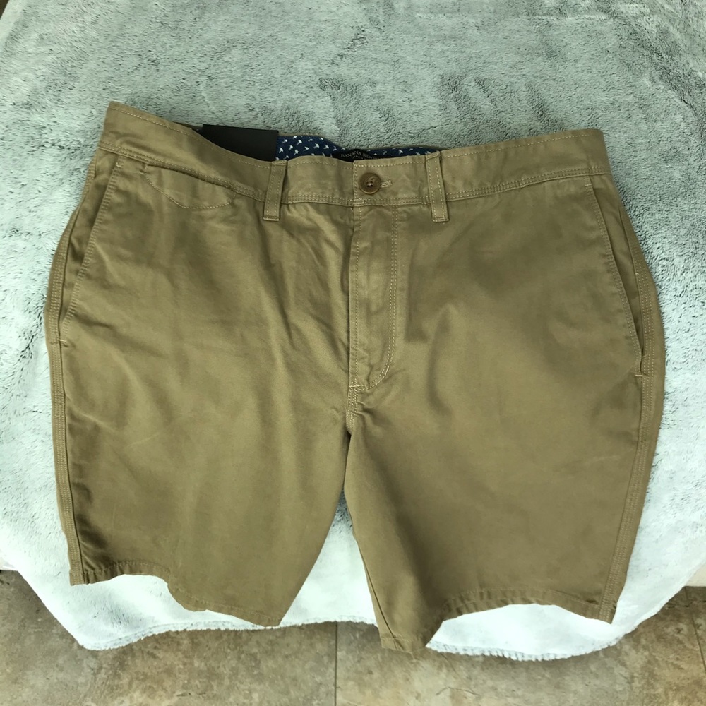 Banana Republic Aiden Slim Shorts